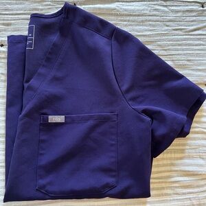 Dark purple Catarina top